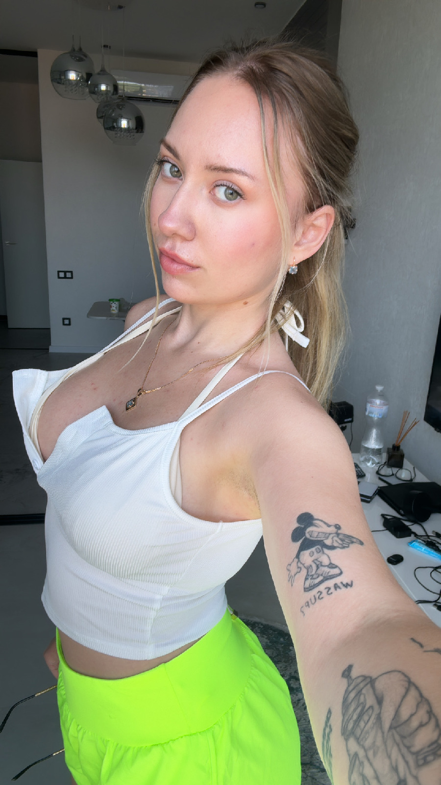 KateV in her underwear in Baku