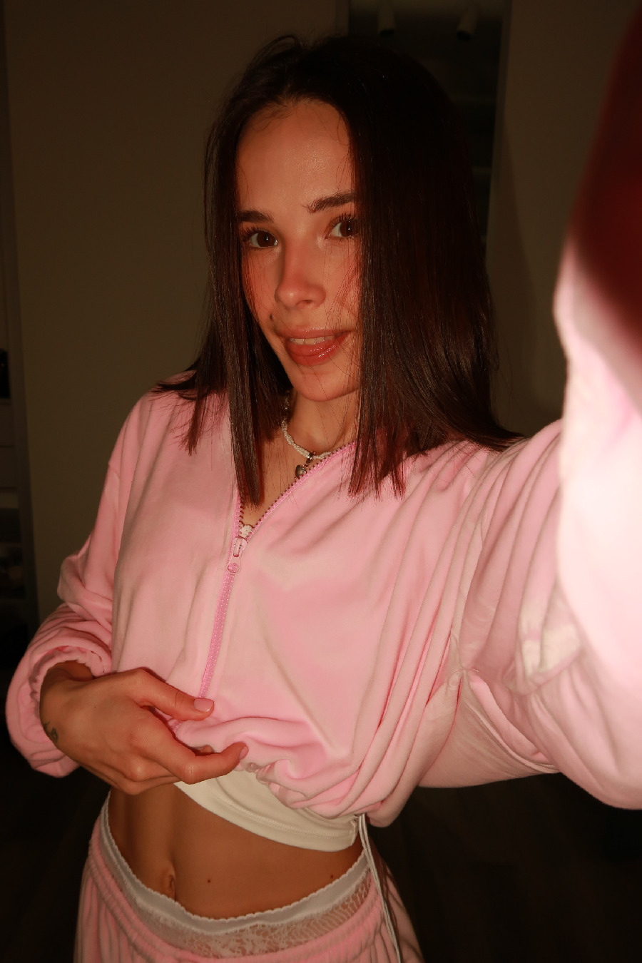 Tina brings the glow — live moments in Baku